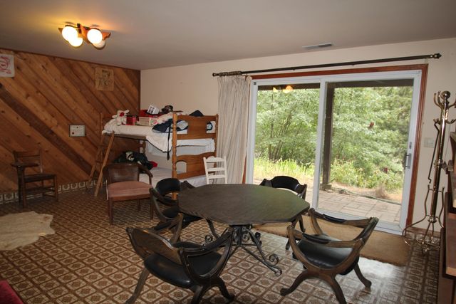 340 Mariposa Drive, Pierpoint Springs, CA 93265