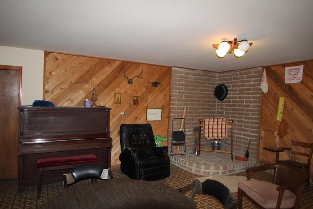 340 Mariposa Drive, Pierpoint Springs, CA 93265