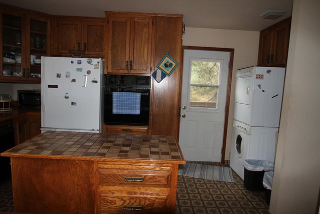 340 Mariposa Drive, Pierpoint Springs, CA 93265