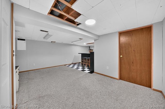 39795 Waldorf Drive, Clinton Township, MI 48038