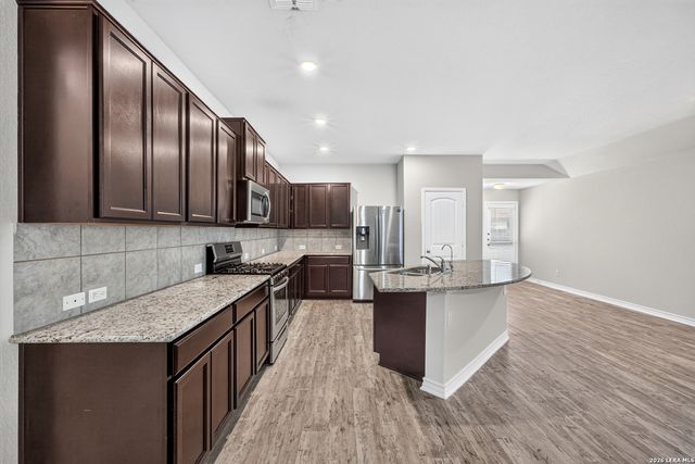 6019 Akin Pl, San Antonio, TX 78261