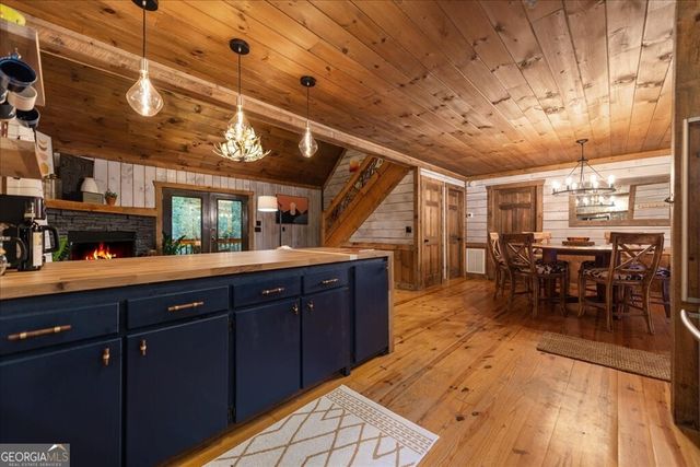 126 Brookwood Drive, Blue Ridge, GA 30513