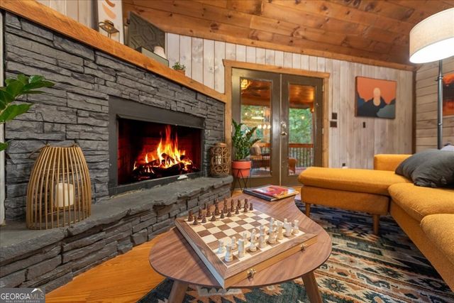 126 Brookwood Drive, Blue Ridge, GA 30513