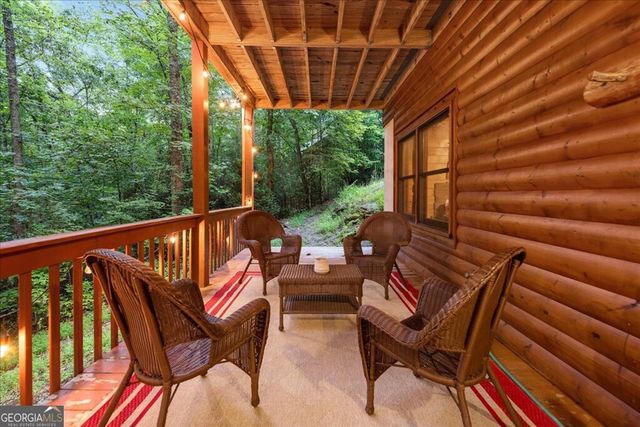 126 Brookwood Drive, Blue Ridge, GA 30513