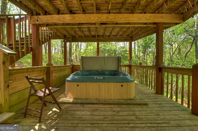 126 Brookwood Drive, Blue Ridge, GA 30513
