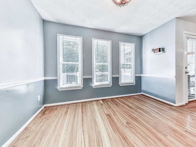 373 Yonah Circle, Woodstock, GA 30189