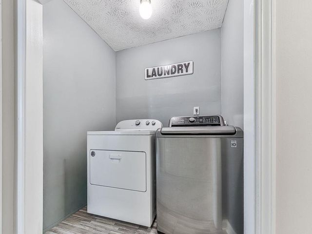 373 Yonah Circle, Woodstock, GA 30189