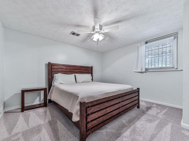 373 Yonah Circle, Woodstock, GA 30189