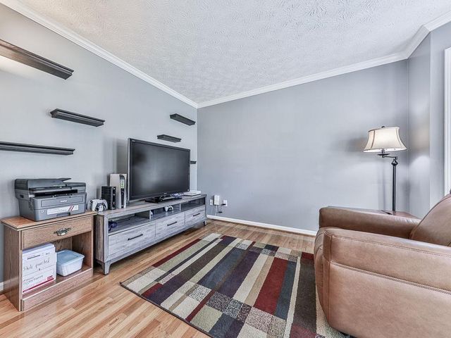 373 Yonah Circle, Woodstock, GA 30189