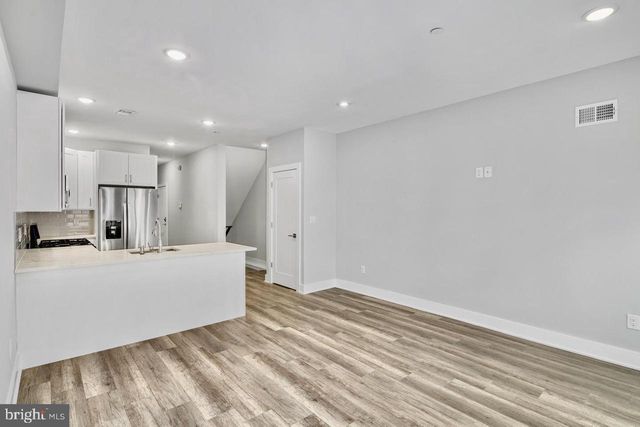 2537 CECIL B MOORE AVE, Philadelphia, PA 19121