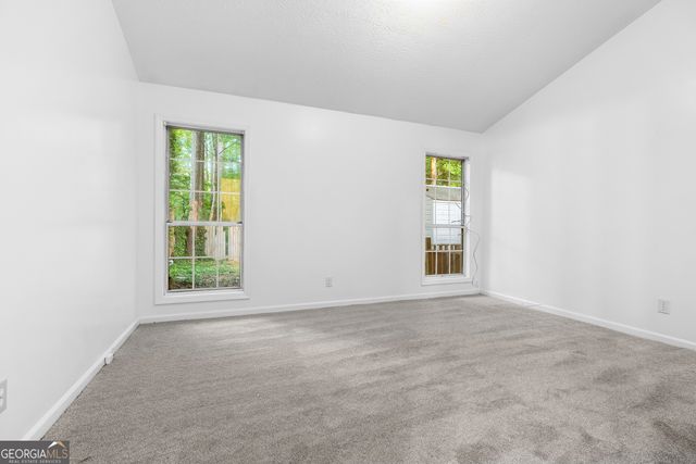 5144 Hill Farm Drive NE, Woodstock, GA 30188