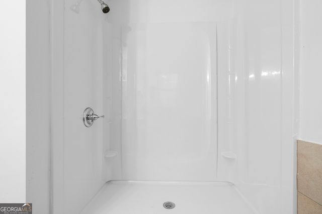 5144 Hill Farm Drive NE, Woodstock, GA 30188