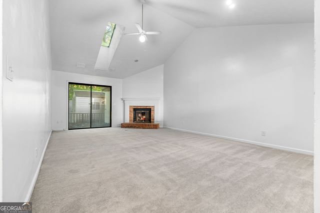 5144 Hill Farm Drive NE, Woodstock, GA 30188