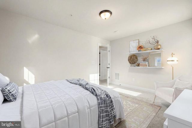 42572 WILDLY TER, Ashburn, VA 20148