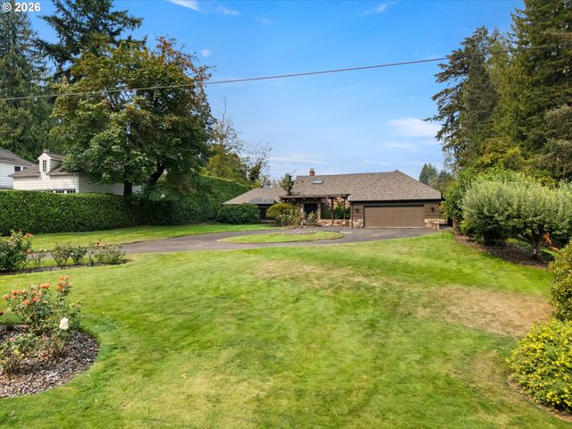 4325 Sw CHARMING Way, Portland, OR 97225