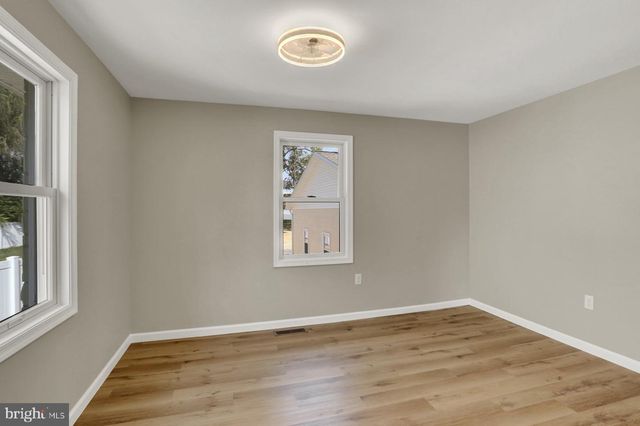 5436 UNION DEPOSIT RD, Harrisburg, PA 17111