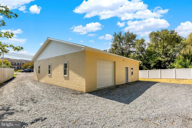 5436 UNION DEPOSIT RD, Harrisburg, PA 17111