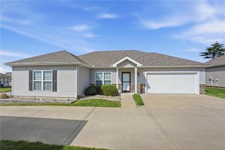 830 NE 66th Street, Gladstone, MO 64118