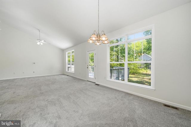 188 NICHOLSON DR, Colonial Beach, VA 22443