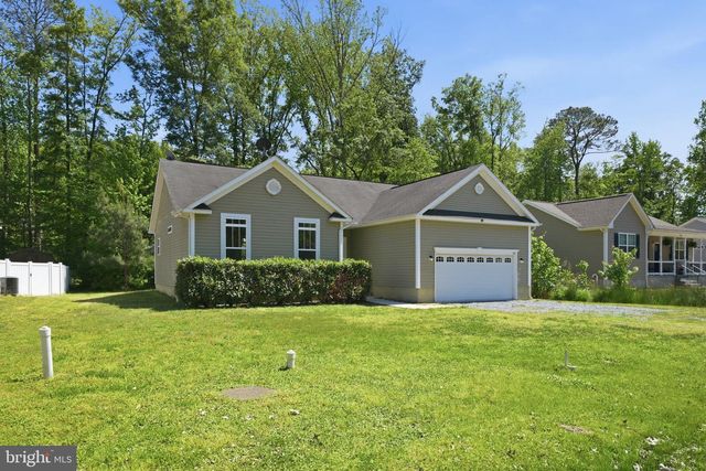 188 NICHOLSON DR, Colonial Beach, VA 22443