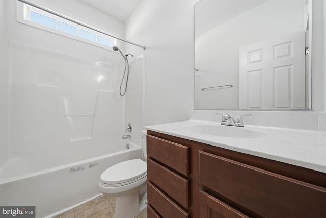 188 NICHOLSON DR, Colonial Beach, VA 22443