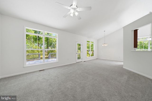 188 NICHOLSON DR, Colonial Beach, VA 22443