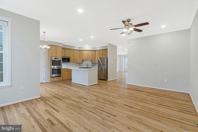 1707 STUART POINTE LN, Herndon, VA 20170