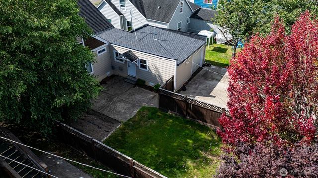 2621 Sumner Avenue, Hoquiam, WA 98550