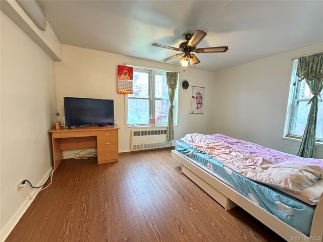 42-95 Main Street 3B, Flushing, NY 11355