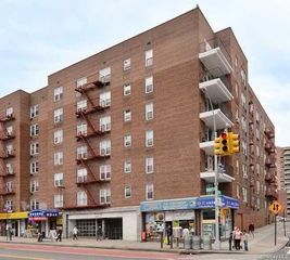 42-95 Main Street 3B, Flushing, NY 11355