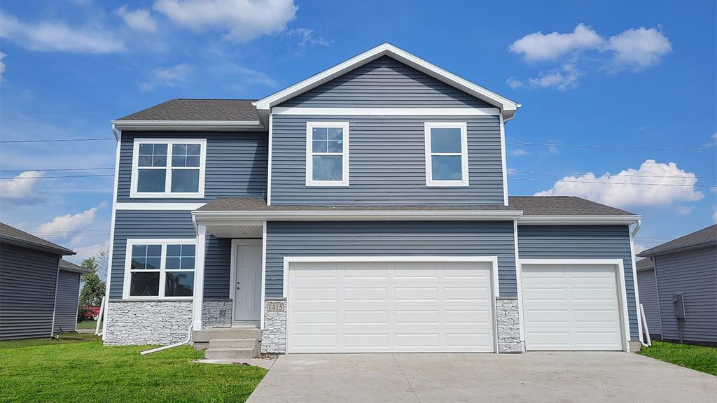 1001 33rd Street SE, Altoona, IA 50009