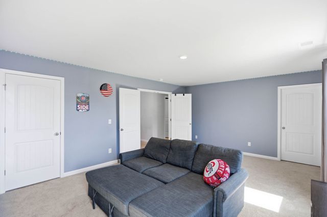 7283 Sunny Parks Dr, White House, TN 37188