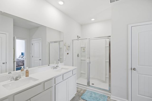 7283 Sunny Parks Dr, White House, TN 37188