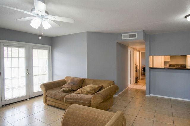 10603 Wilcrest Drive 15, Houston, TX 77099
