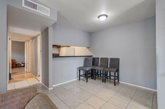 10603 Wilcrest Drive 15, Houston, TX 77099