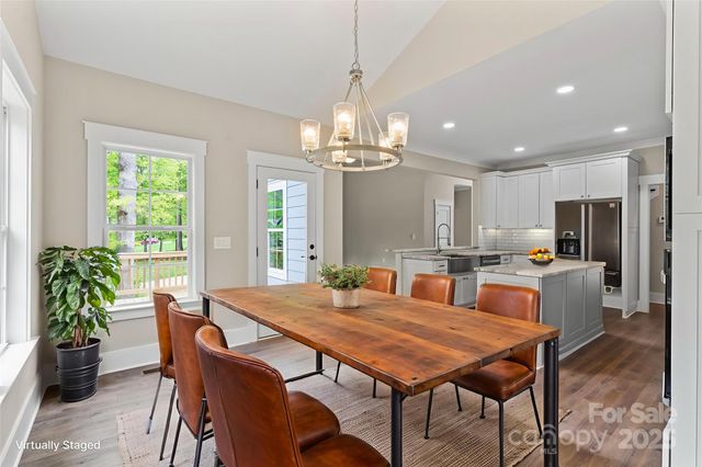 156 Clear Springs Road, Mooresville, NC 28115