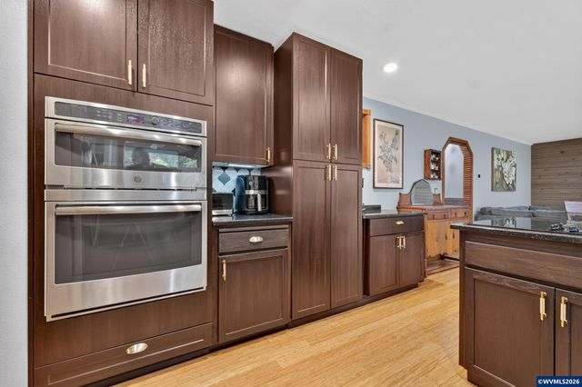 2665 Vista Pl NW, Albany, OR 97321