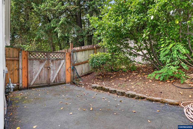 2665 Vista Pl NW, Albany, OR 97321