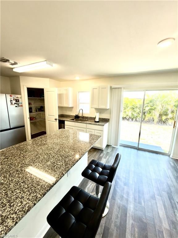 Image 12 of property listing at 341 NE 13th TER, Cape Coral, FL 33909