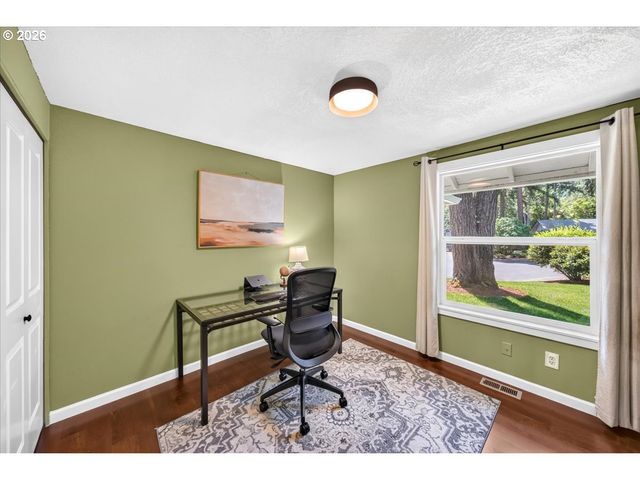 5071 TUALATA Ln, Lake Oswego, OR 97035