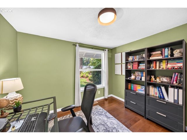 5071 TUALATA Ln, Lake Oswego, OR 97035