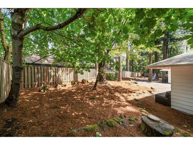 5071 TUALATA Ln, Lake Oswego, OR 97035