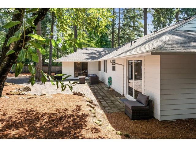 5071 TUALATA Ln, Lake Oswego, OR 97035