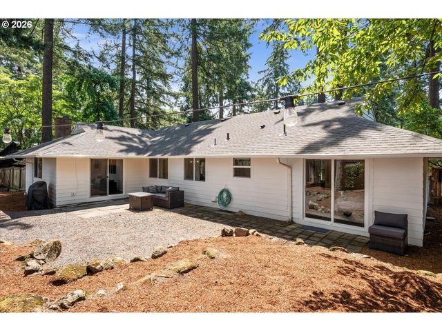 5071 TUALATA Ln, Lake Oswego, OR 97035
