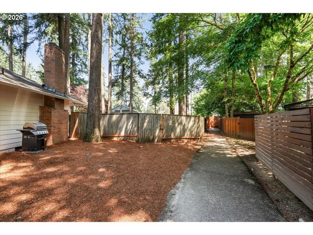5071 TUALATA Ln, Lake Oswego, OR 97035