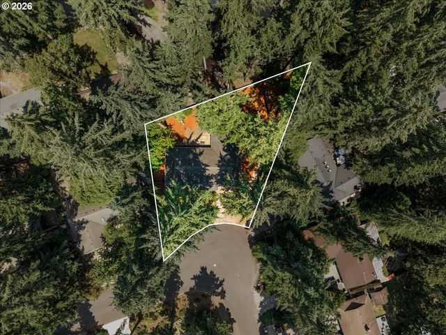 5071 TUALATA Ln, Lake Oswego, OR 97035