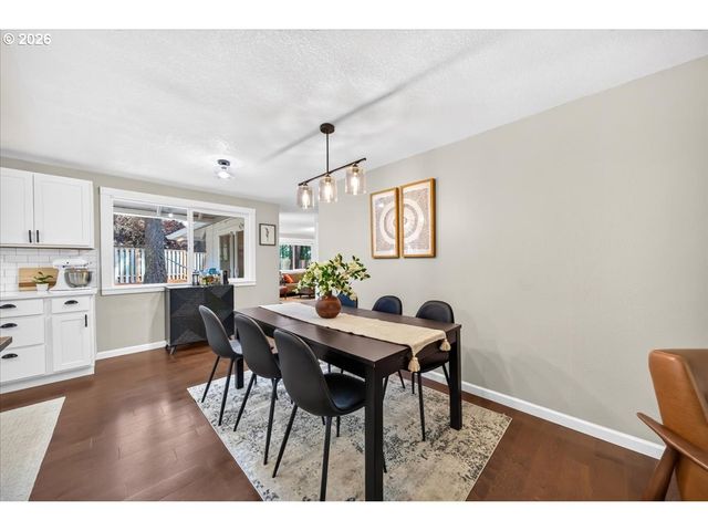 5071 TUALATA Ln, Lake Oswego, OR 97035
