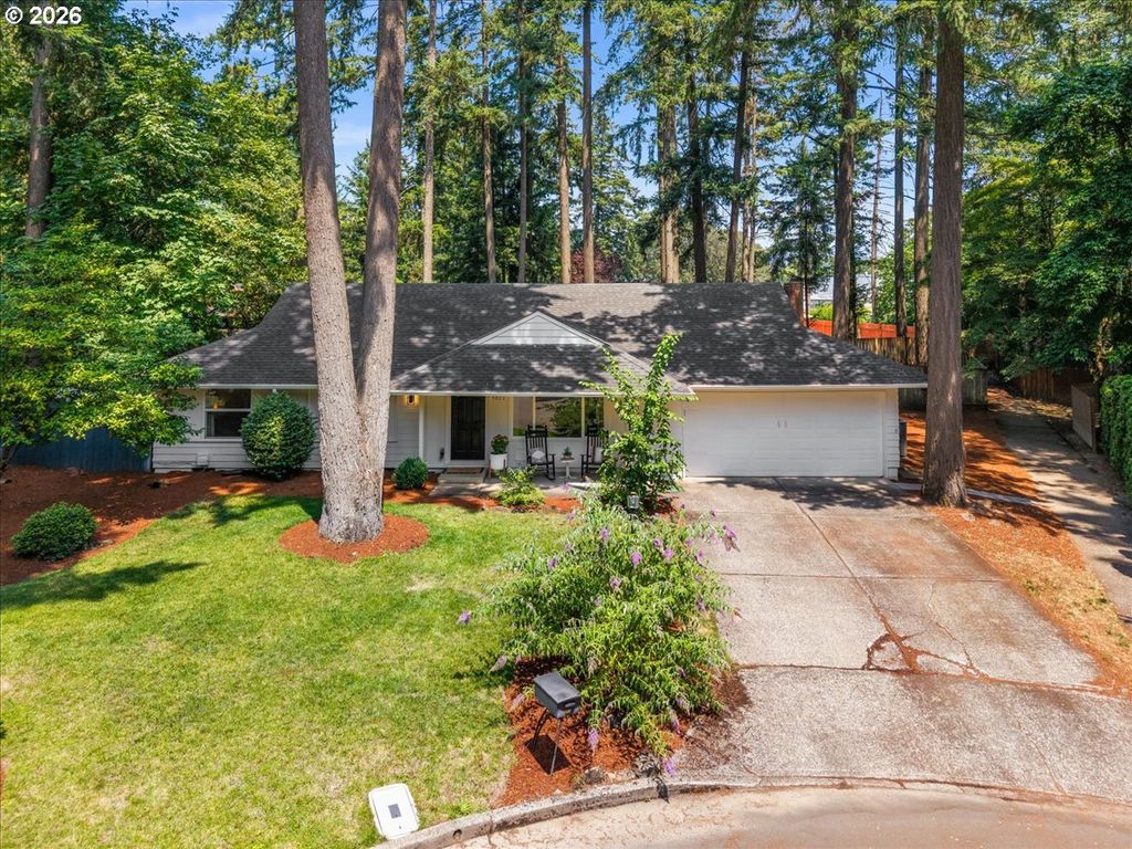 5071 TUALATA Ln, Lake Oswego, OR 97035