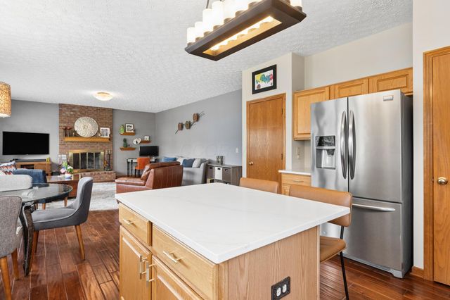 6045 Seton Court, Lewis Center, OH 43035