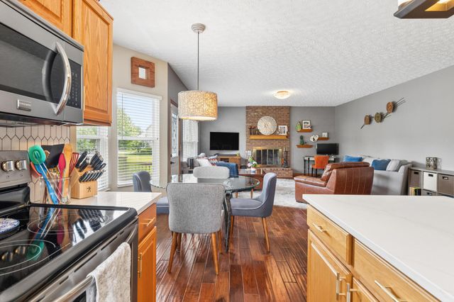 6045 Seton Court, Lewis Center, OH 43035